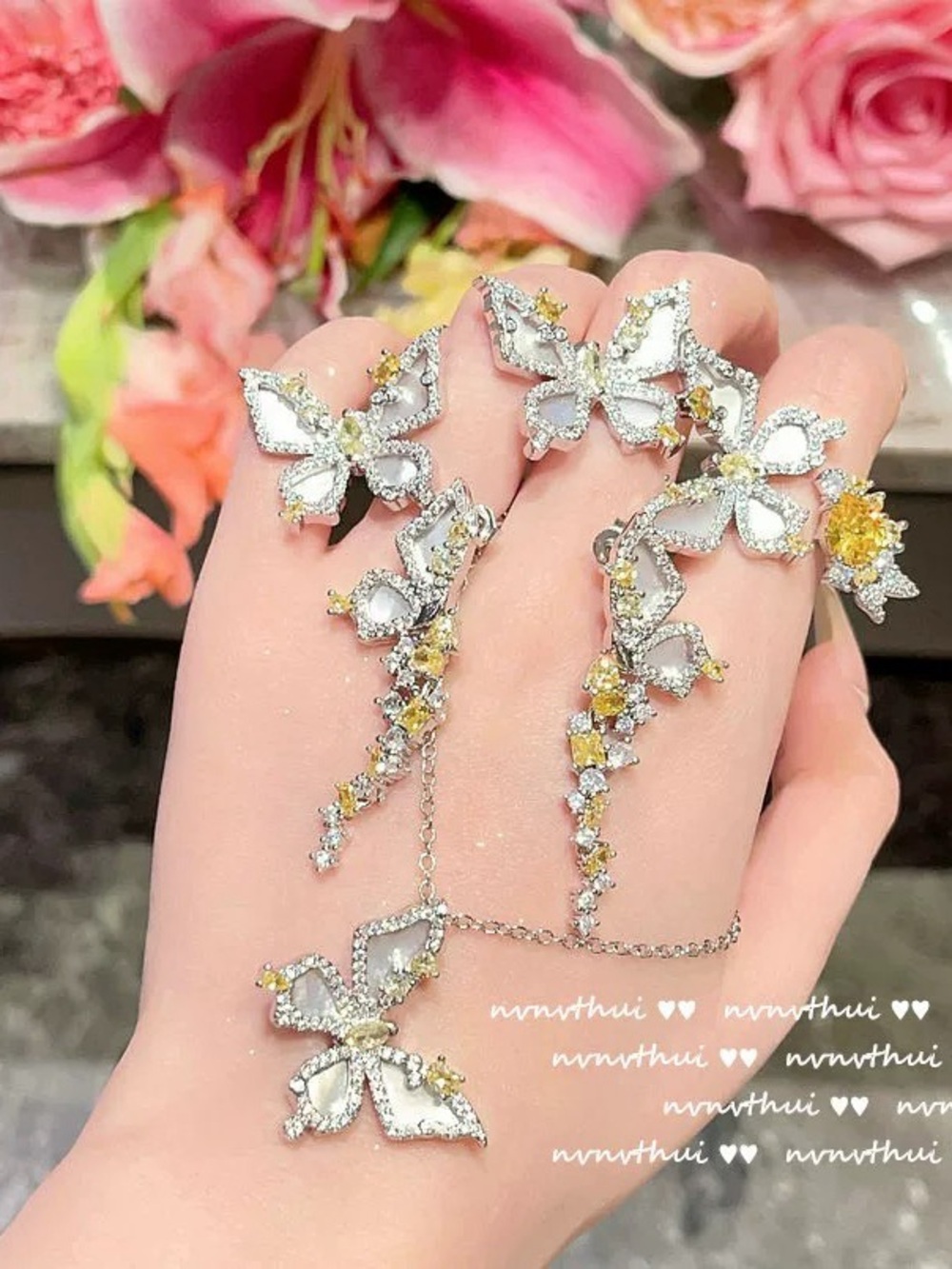 Yellow & Silver Butterfly Hand Chain Necklace ＆Earings Set